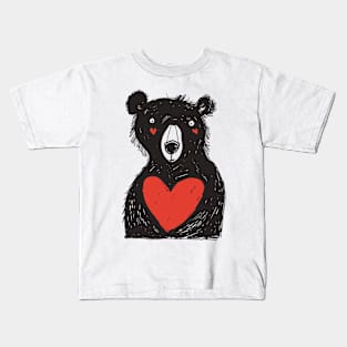 Valentine's Day. Cute bear with Heart Kids T-Shirt